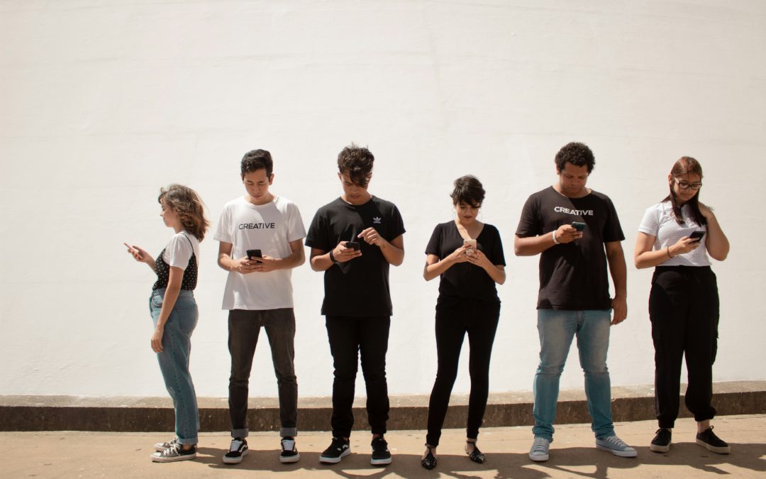 Préados et écrans : un usage qui peut silencieusement fragiliser la vie de famille