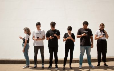 Préados et écrans : un usage qui peut silencieusement fragiliser la vie de famille